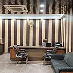 M D Palace