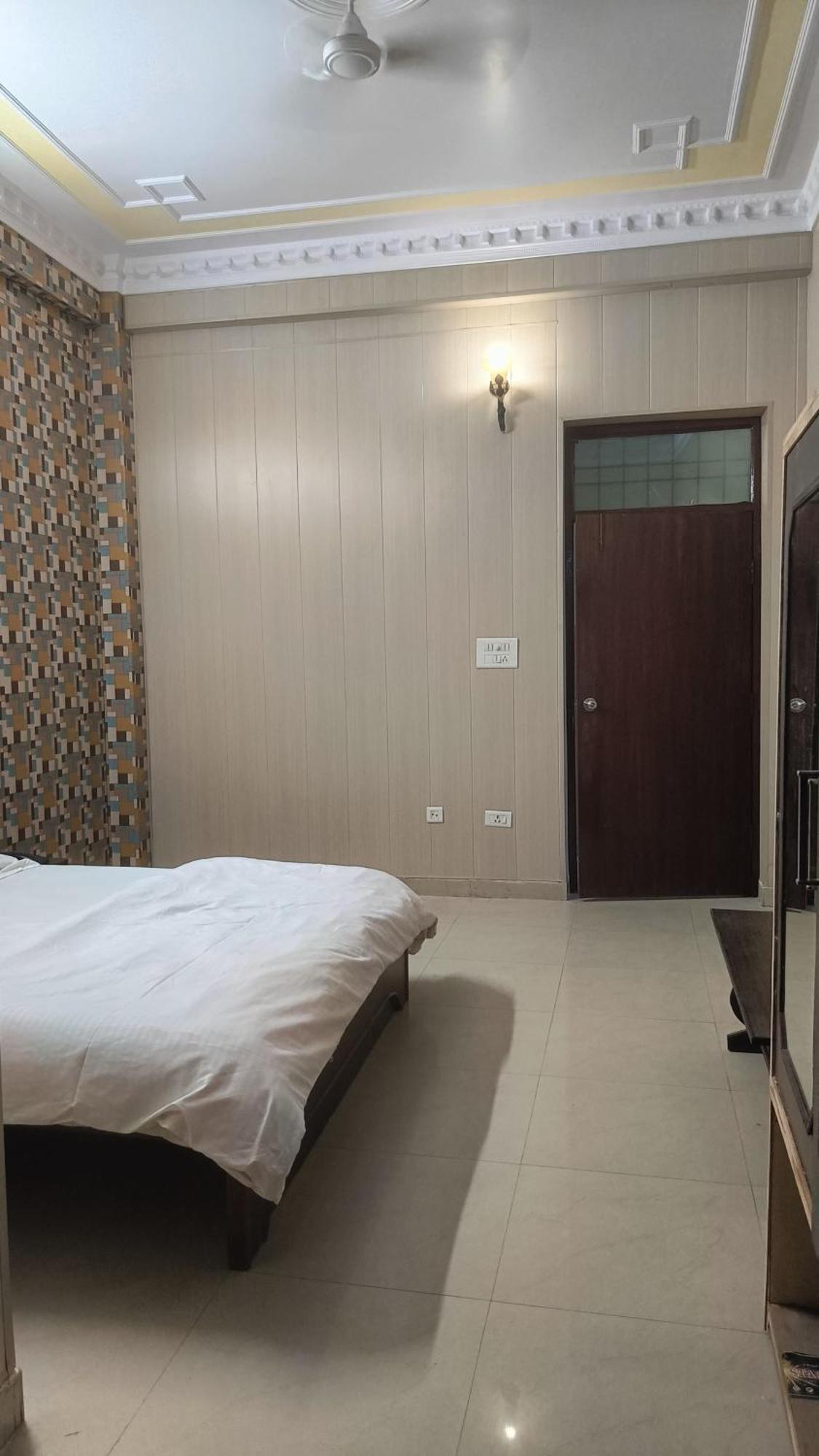 Guest house M D Palace Lucknow